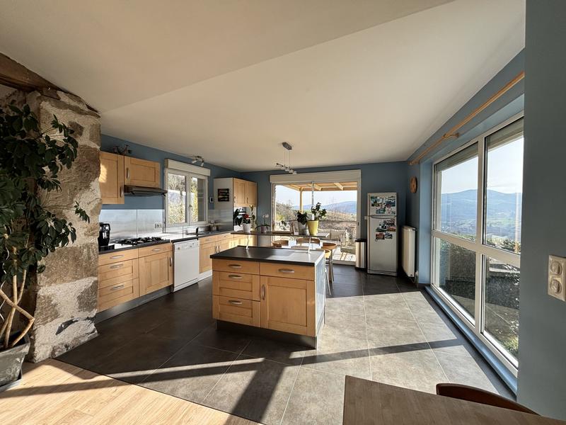 Maison ancienne - 200 m² - 9 pièces