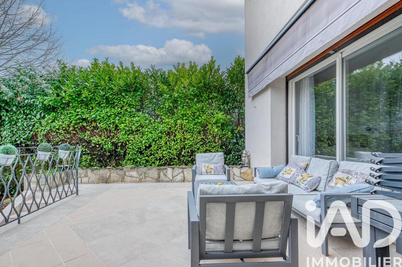 Maison - 160 m² - 7 pièces