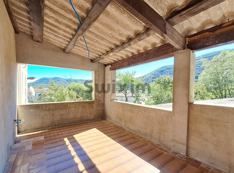 Maison - 406 m² - 17 pièces