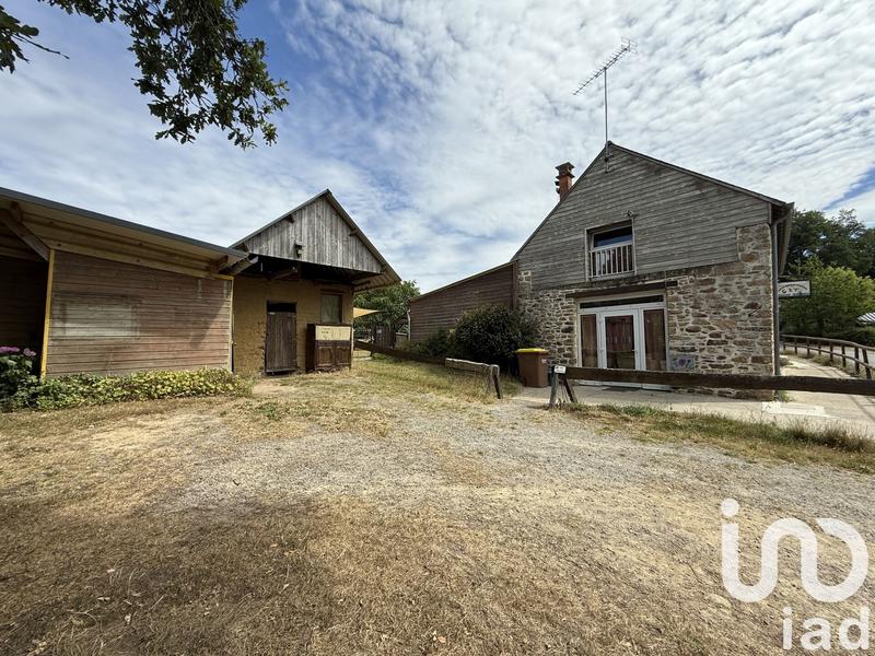 Maison - 340 m² - 15 pièces