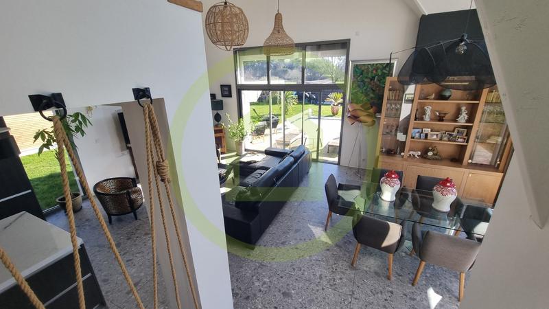 Maison - 152 m² - 6 pièces