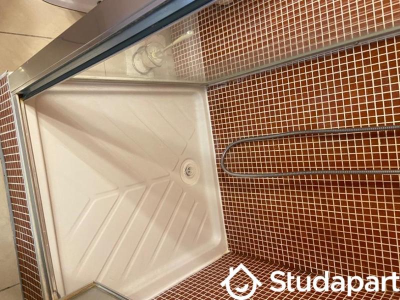 Chambre - 28 m² - 1 pièce