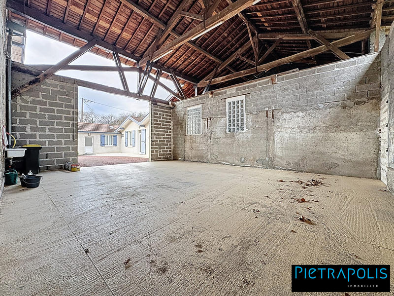 Maison - 94 m² - 6 pièces