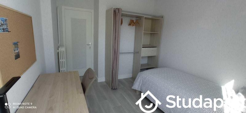 Chambre - 10 m² - 1 pièce