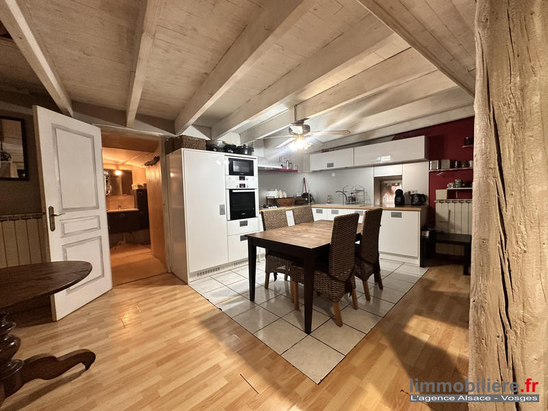 Fonds de commerce - Hôtellerie / Restauration - 197 m²