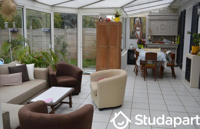 Chambre - 9 m² - 1 pièce