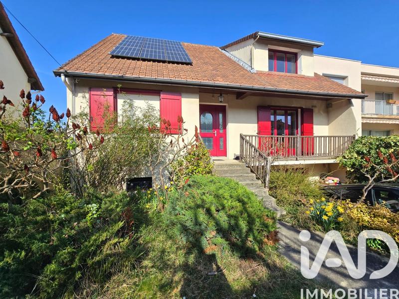 Maison - 131 m² - 6 pièces