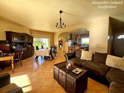 Maison - 109 m² - 5 pièces