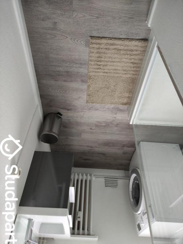 Chambre - 9 m² - 1 pièce