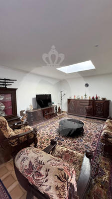 Maison - 161 m² - 7 pièces