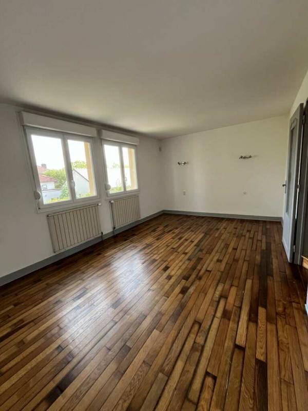 Maison - 191 m² - 8 pièces