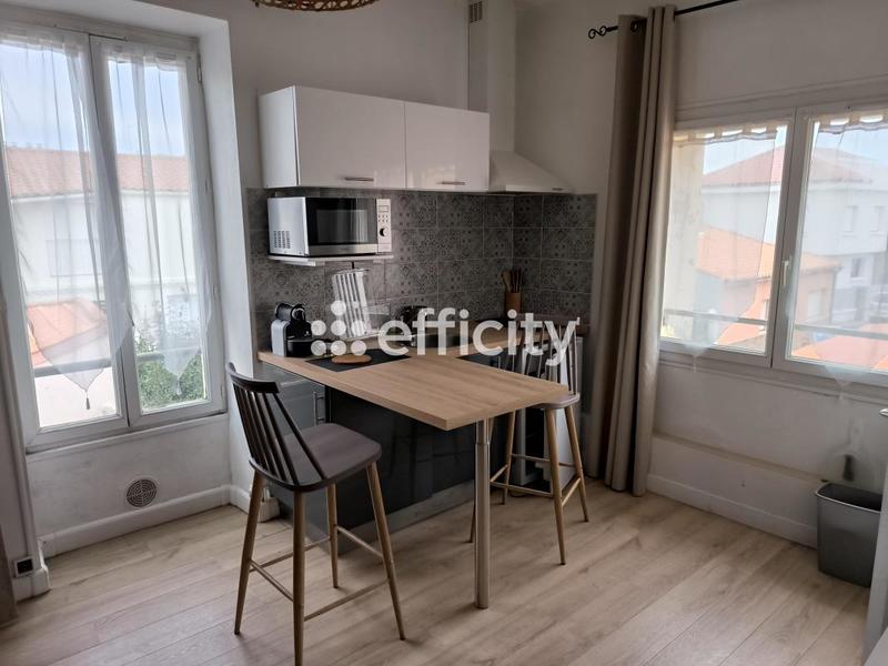 Maison - 68 m² - 5 pièces