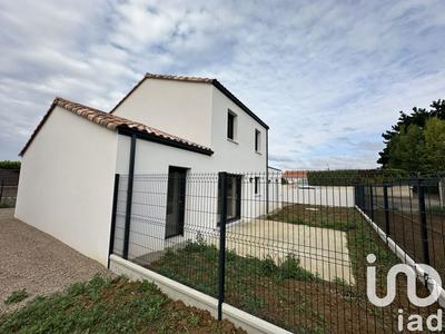 Maison - 94 m² - 5 pièces