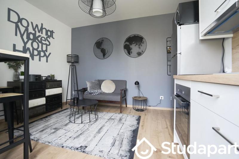 Chambre - 10 m² - 1 pièce