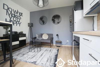 Chambre - 10 m² - 1 pièce