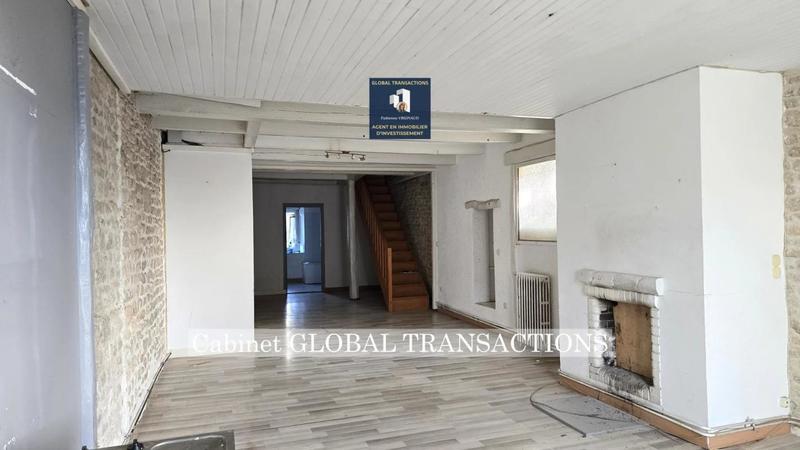 Maison de bourg - 240 m² - 5 pièces