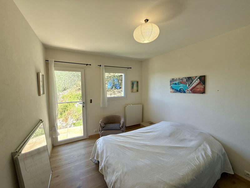 Maison - 300 m² - 7 pièces