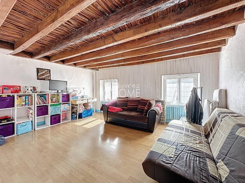 Propriété - 623 m² - 14 pièces