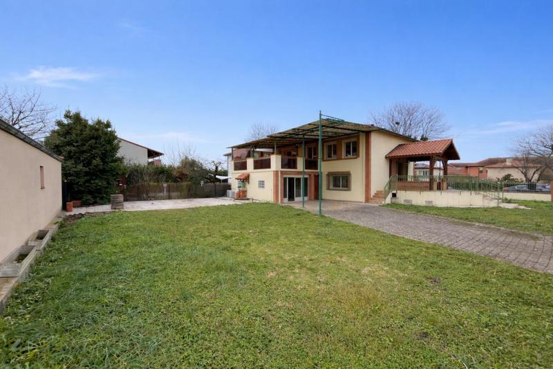 Maison - 157 m² - 6 pièces