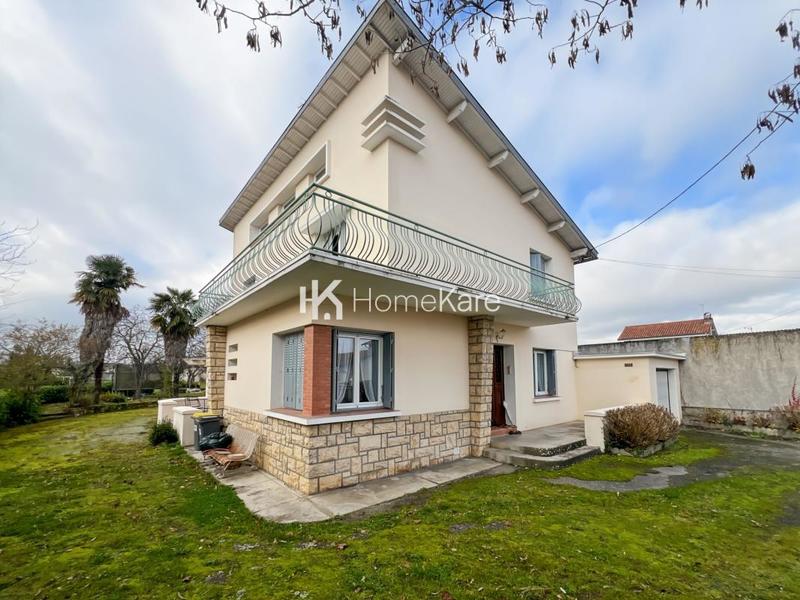 Maison - 140 m² - 5 pièces