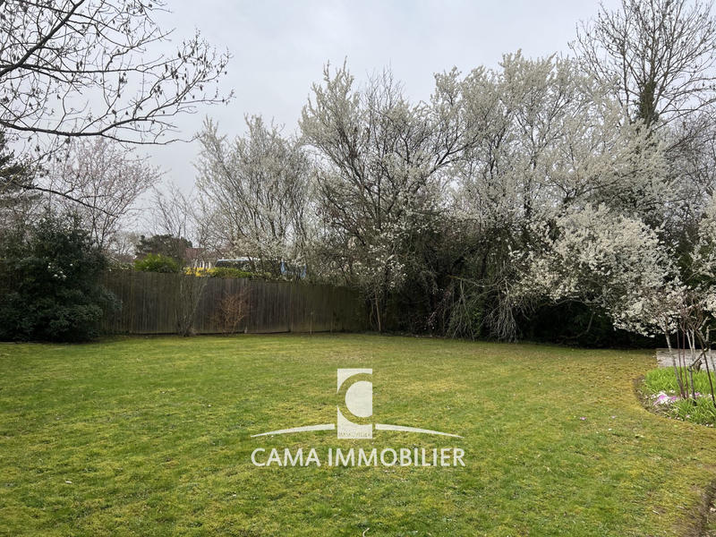 Maison - 190 m² - 8 pièces