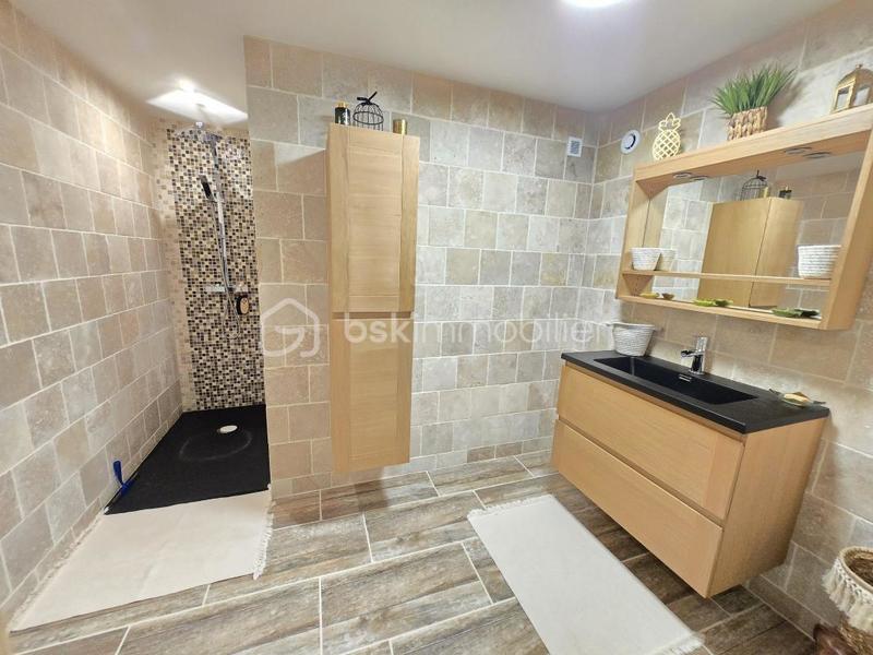 Pavillon - 176 m² - 6 pièces