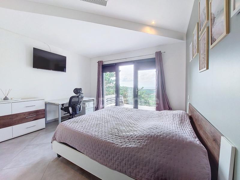 Villa - 128 m² - 4 pièces