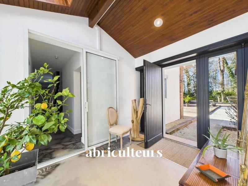 Maison ancienne - 295 m² - 10 pièces