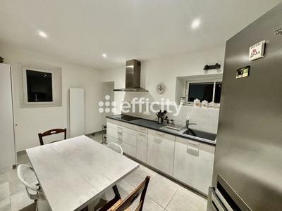 Maison - 100 m² - 3 pièces