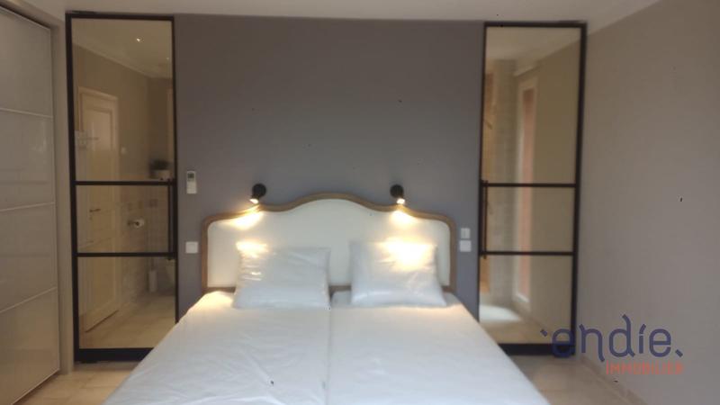 Maison - 210 m² - 5 pièces