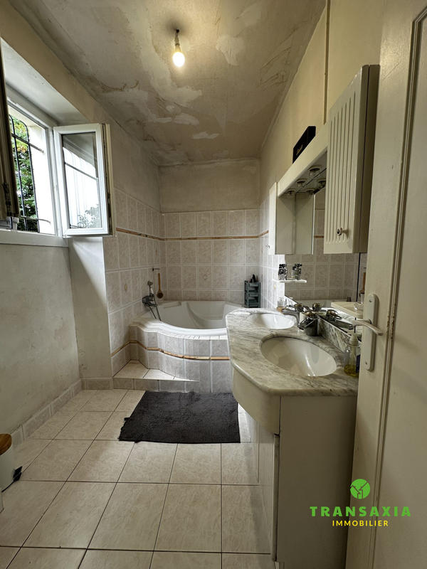 Maison - 80 m² - 4 pièces