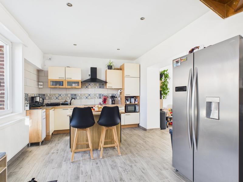 Maison - 100 m² - 4 pièces