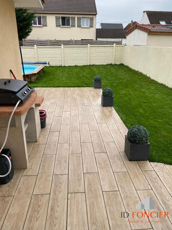 Maison - 95 m² - 6 pièces