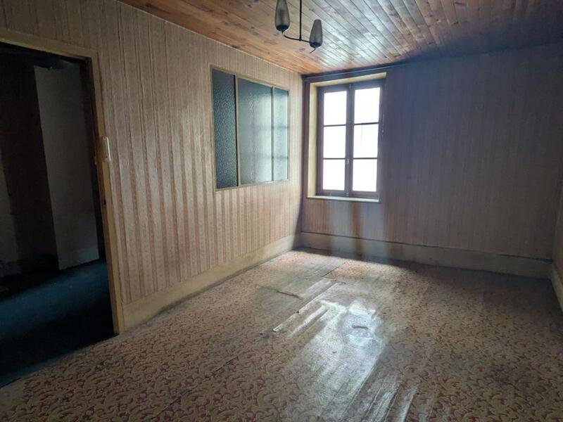 Maison de village - 120 m² - 3 pièces