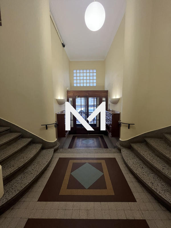 Appartement - 93 m² - 4 pièces