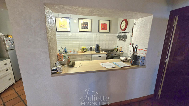 Maison - 190 m² - 9 pièces