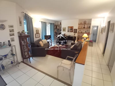 Maison - 91 m² - 5 pièces