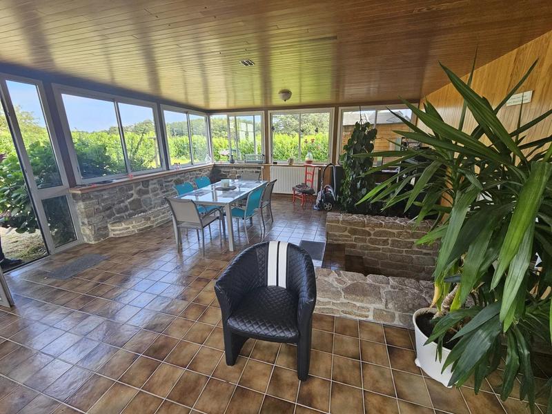 Maison - 185 m² - 5 pièces