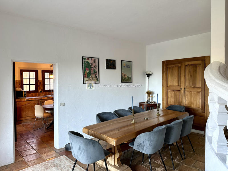 Maison - 177 m² - 6 pièces