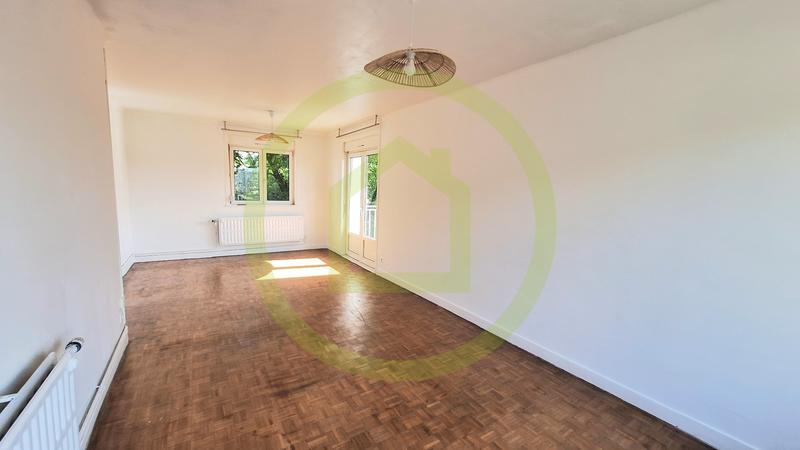 Appartement ancien - 83 m² - 5 pièces