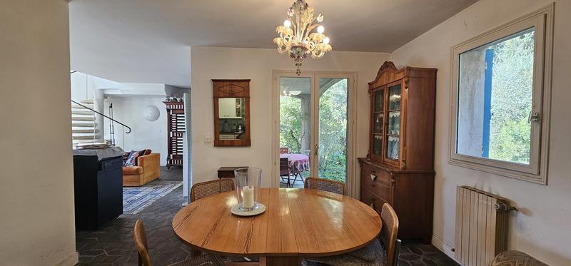 Viager - Villa - 216 m² - 8 pièces