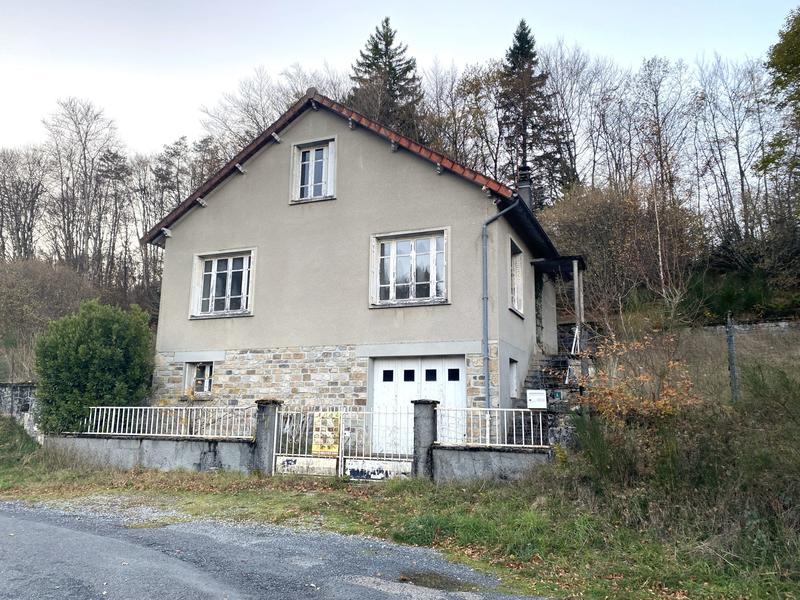 Maison - 99 m² - 4 pièces