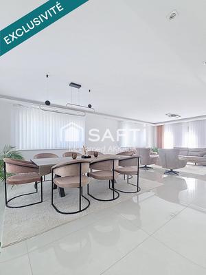 Maison - 180 m² - 7 pièces