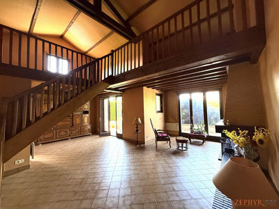 Maison traditionnelle - 125 m² - 5 pièces