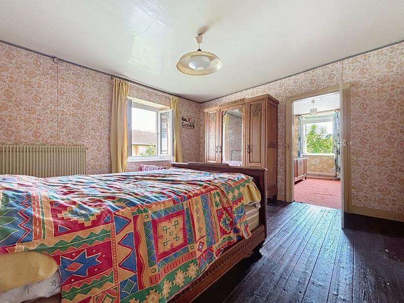 Maison ancienne - 200 m² - 6 pièces