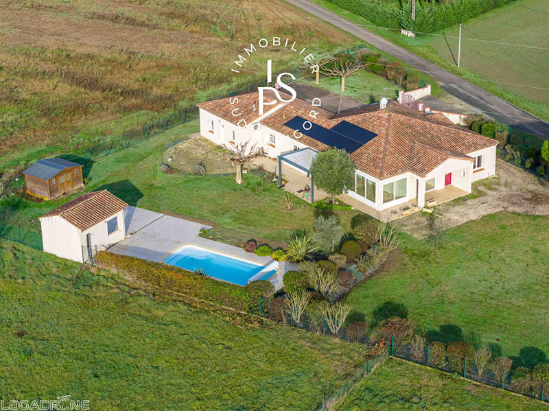 Maison - 178 m² - 5 pièces