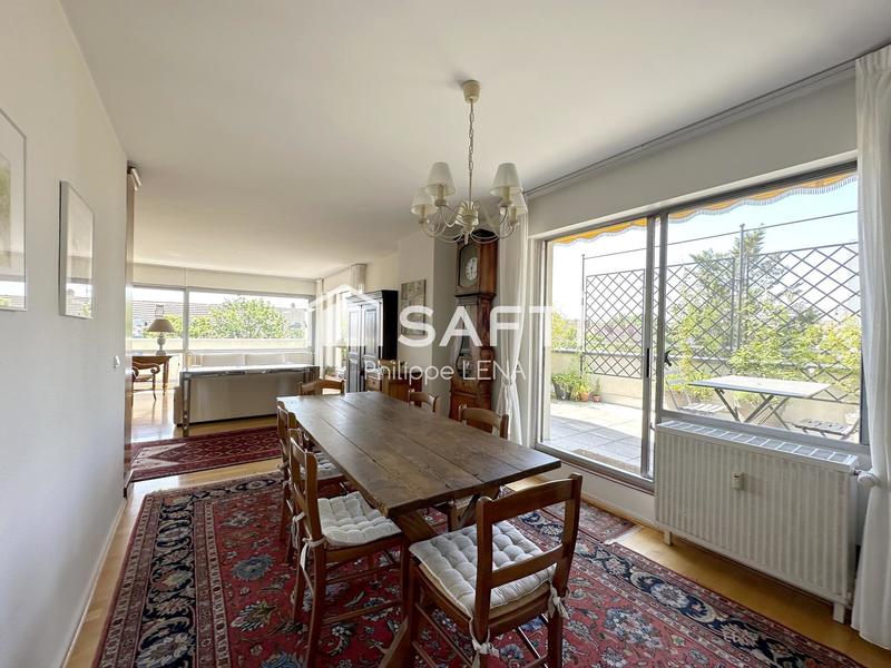 Appartement - 147 m² - 7 pièces