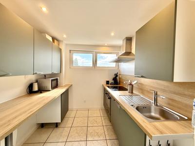 Appartement - 66 m² - 5 pièces