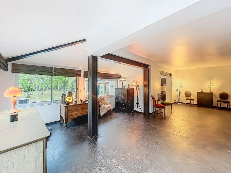 Maison - 186 m² - 7 pièces