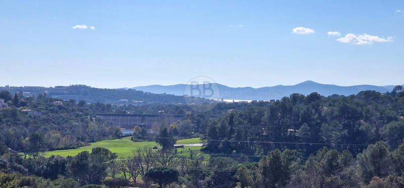 Villa - 154 m² - 4 pièces